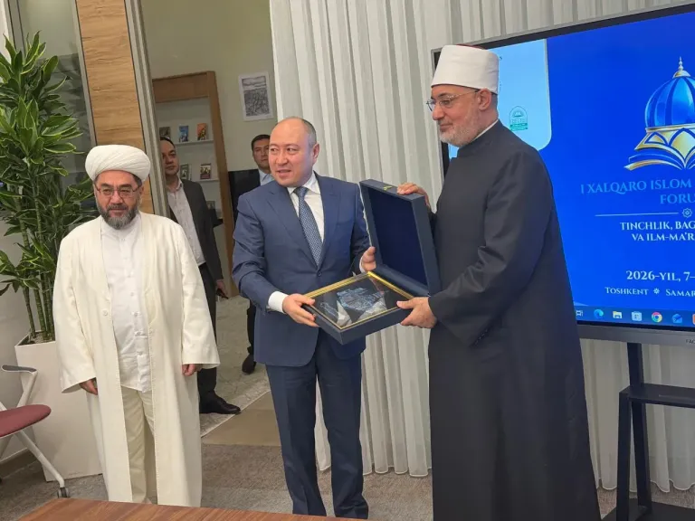 مفتي الجمهورية يؤكد عمق العلاقات المصرية الأوزبكية ويدعو إلى تعزيز التعاون في نشر ثقافة السلام ومواجهة التطرف