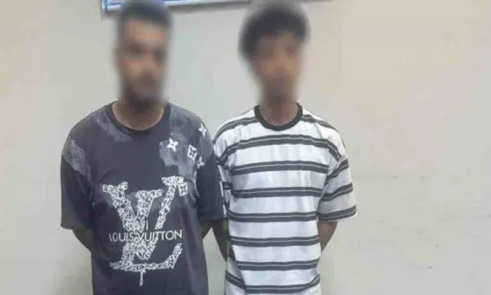 المتهمين 
