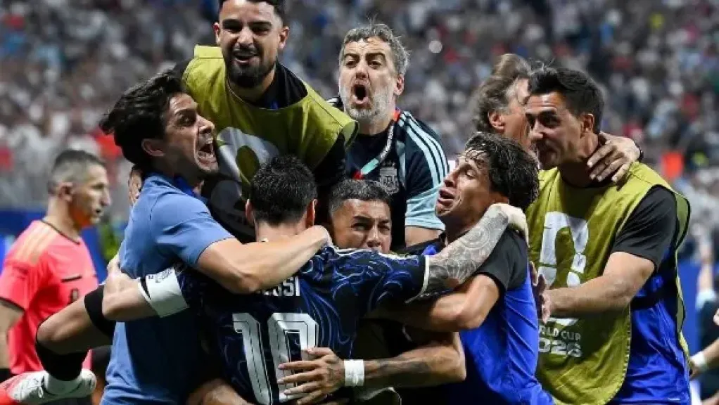 هل استحقت الأرجنتين التأهل لنهائي كأس العالم بعد هزيمة إنجلترا؟