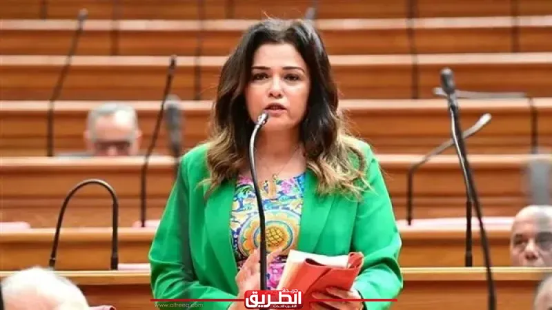 سحر طلعت مصطفى تطالب بخارطة طريق لموسم العمرة لضمان حقوق المعتمرين وتفادي عقبات الماضي