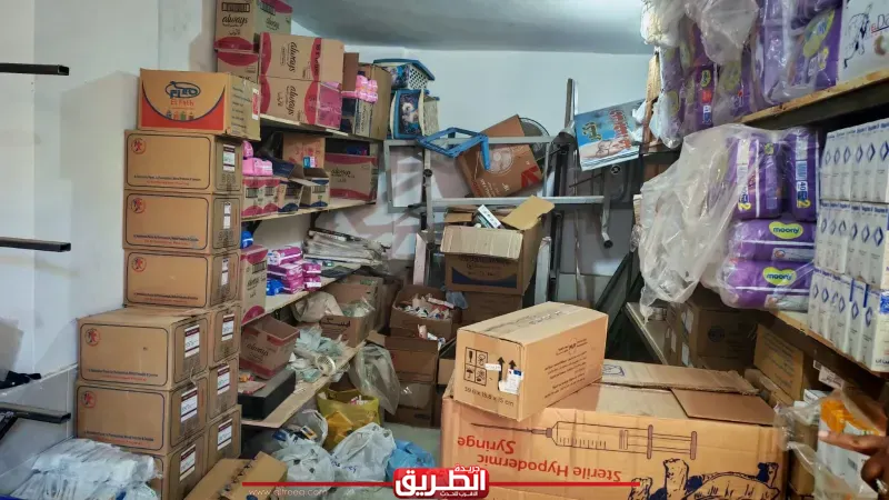 ضبط مخزن غير مرخص للأدوية به كميات مجهولة المصدر ومنتهية الصلاحية بتموين قنا