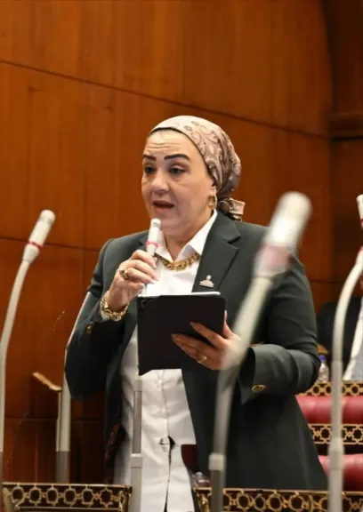داليا الأتربي: السوشيال ميديا سلاح ذو حدين.. والأسرة المصرية تعد المتضرر الأكبر من سوء استخدام وسائل التواصل الاجتماعي