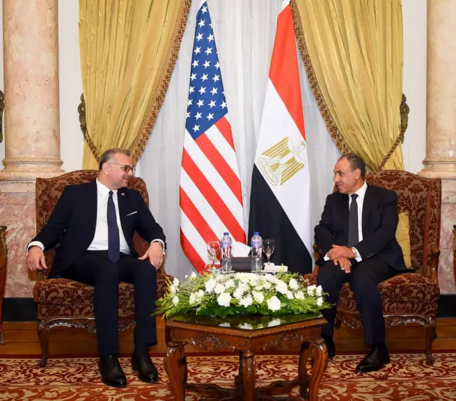 وزير الخارجية يستقبل كبير مستشاري الرئيس الأمريكي للشؤون العربية والأفريقية لبحث التطورات الإقليمية