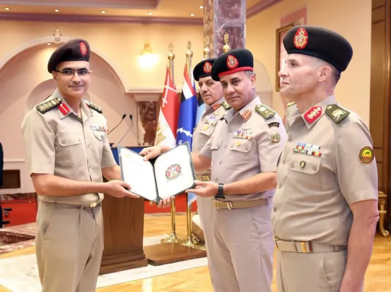 وزير الدفاع والإنتاج الحربي يشهد فعاليات اليوم العلمي للكلية الفنية العسكرية