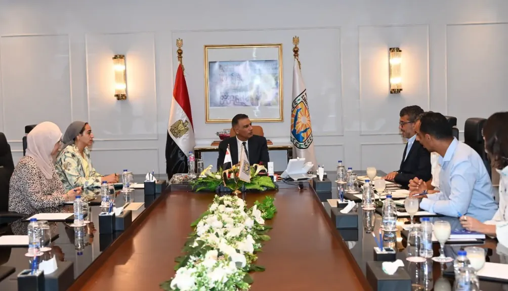 محافظ جنوب سيناء يتابع معدلات تنفيذ مشروع ”جرين شرم” ويبحث التعاون مع جامعة الملك سلمان الدولية