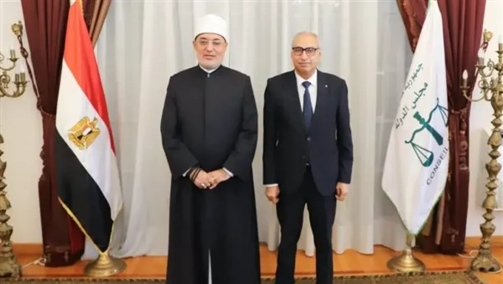 رئيس مجلس الدولة يستقبل مفتي الجمهورية لتقديم التهنئة بمناسبة توليه المنصب