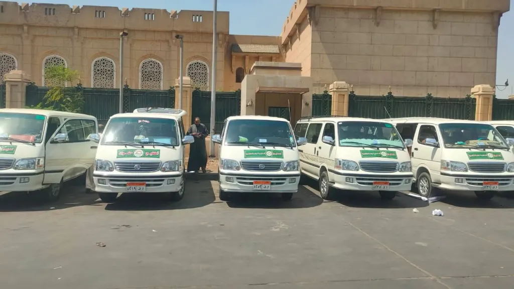 محافظ الجيزة يوافق على ترخيص 115 سيارة أجرة إضافية لدعم خدمات النقل بجنوب المحافظة