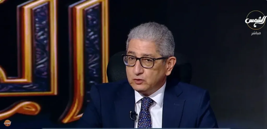 ماجد منير يُحذر من مارد الذكاء الاصطناعي: تكنولوجيا فائقة تصنع أكاذيب حقيقية بنسبة 100%