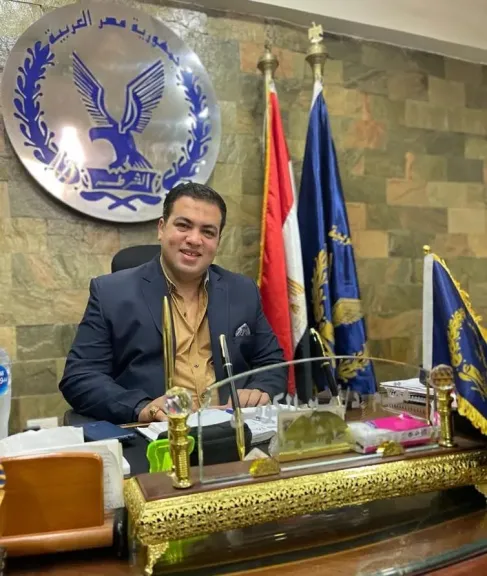 تقديراً لجهوده الأمنية.. الصحفية نيفين مصطفى تهنئ المقدم أمير الكومي بتجديد الثقة