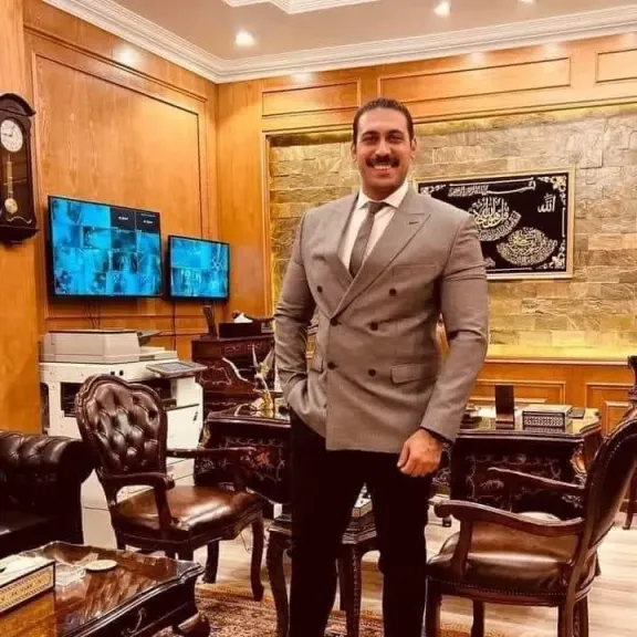 نيفين مصطفى تُهنئ الرائد يوسف الشامي بتجديد الثقة رئيساً لمباحث أول شبرا الخيمة