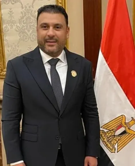 النائب الدكتور عمر الغنيمي عضو لجنة الشباب بمجلس الشيوخ