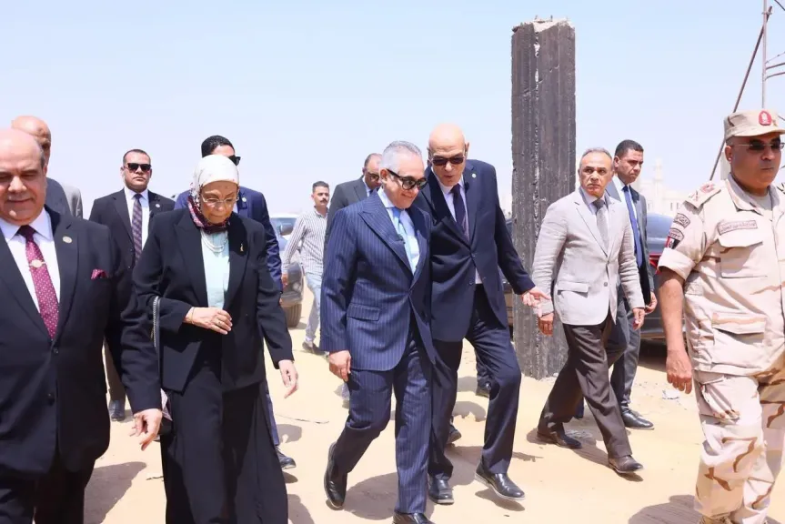 وزير العدل بالعاصمه الاداريه