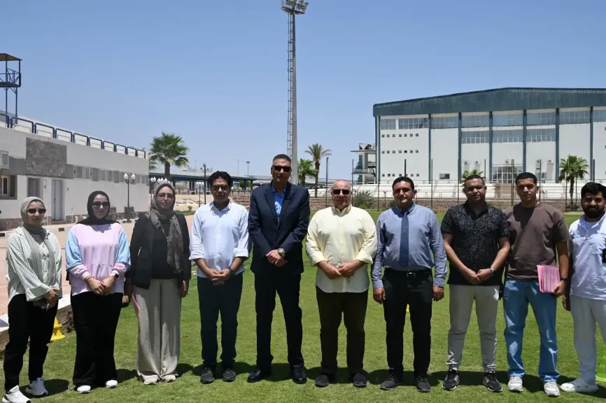 محافظ جنوب سيناء يتابع إختبارات القدرات لطلاب الثانوية العامة بالمركز الدولي للتنمية الرياضية بشرم الشيخ