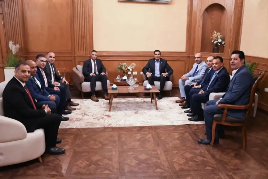 وزير الشباب والرياضة ومحافظ جنوب سيناء يبحثان دعم وتطوير المنظومة الشبابية والرياضية بالمحافظة
