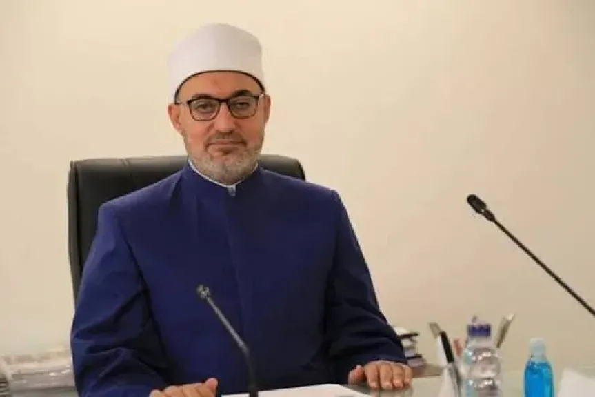 بعد وعكة صحية طارئة.. مفتي الجمهورية يجري جراحة قسطرة وتركيب دعامة ناجحة بالقاهرة