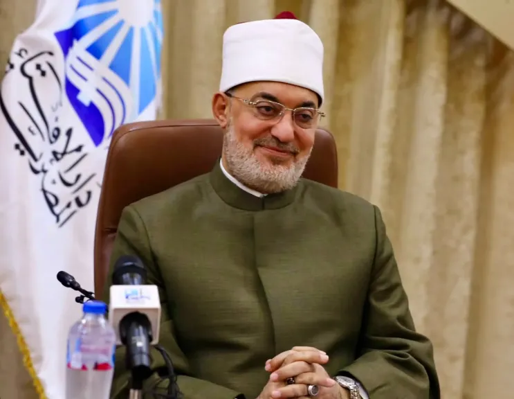 رسالة شكر غالية.. المفتي يثمن مؤازرة شيخ الأزهر والوزراء وكبار الدولة له في أزمته الصحية