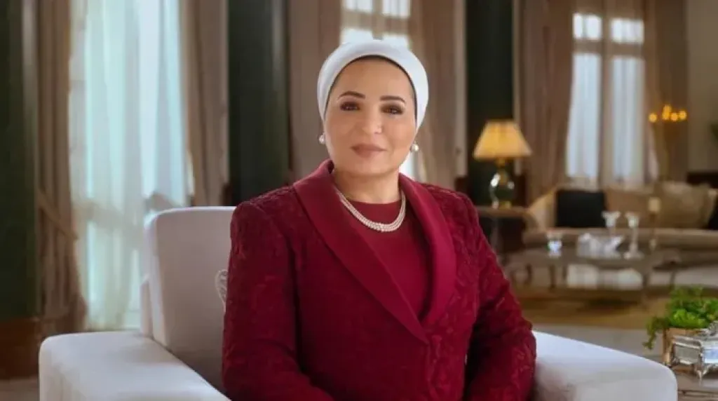 السيدة انتصار السيسي تهنئ المصريين والأمتين العربية والإسلامية بذكرى المولد النبوي