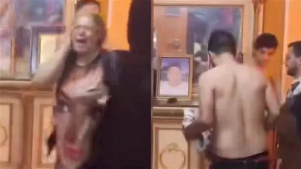 ضبط المتهمين بالتعدى علي والدتهم بالضرب المبرح في السيدة زينب.. تفاصيل