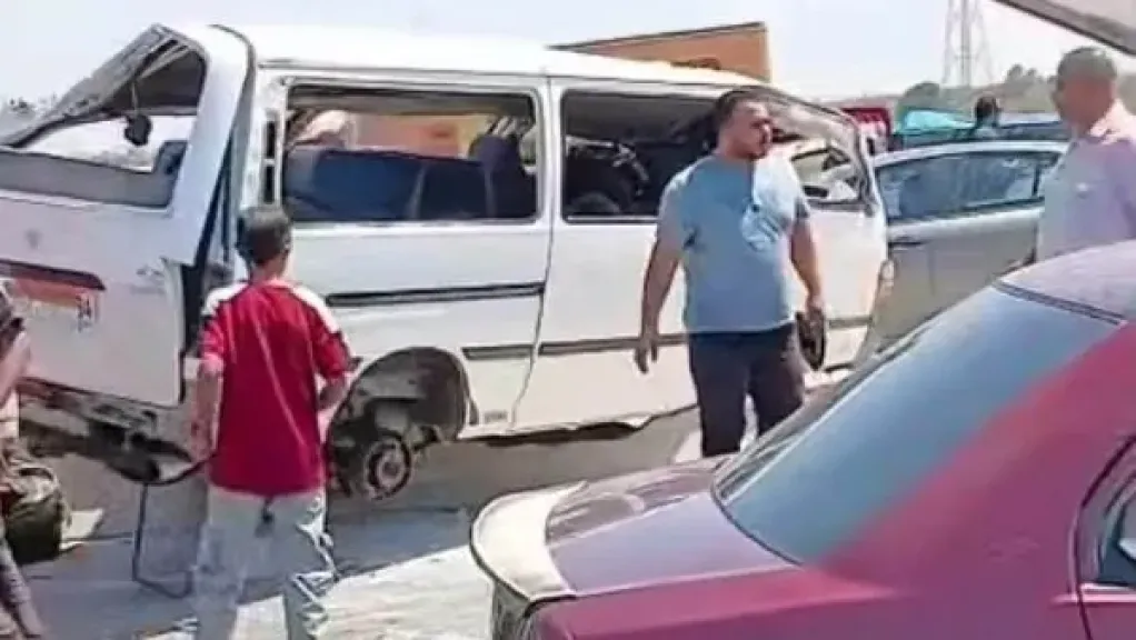 إصابة 10 أشخاص في انقلاب ميكروباص بطريق شبرا - بنها الحر بالقليوبية