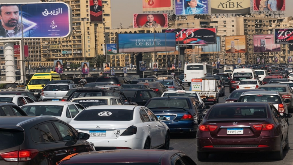«مش هتصدق الرقم».. كام مليون مركبة بتعدي الدائري يوميًا؟|فيديو