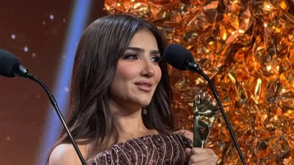 مي عمر تحصد «موركس دور» كأفضل ممثلة مصرية عن «الست موناليزا»