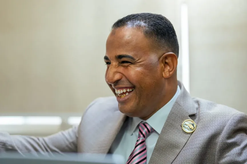 الحسيني أحمد خبير الضرائب وعضو الامانة المركزية لحزب مستقبل وطن 