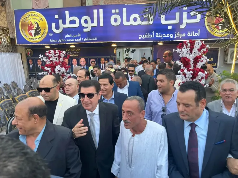 ”حماة الوطن” يدشن مقر أطفيح الجديد ويطلق مبادرة 20 ألف حقيبة ومعرض ”أهلاً مدارس” بحضور قيادات الحزب ونواب البرلمان