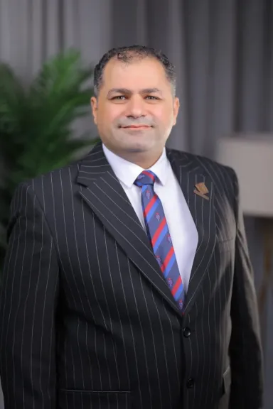 حسن هجرس 