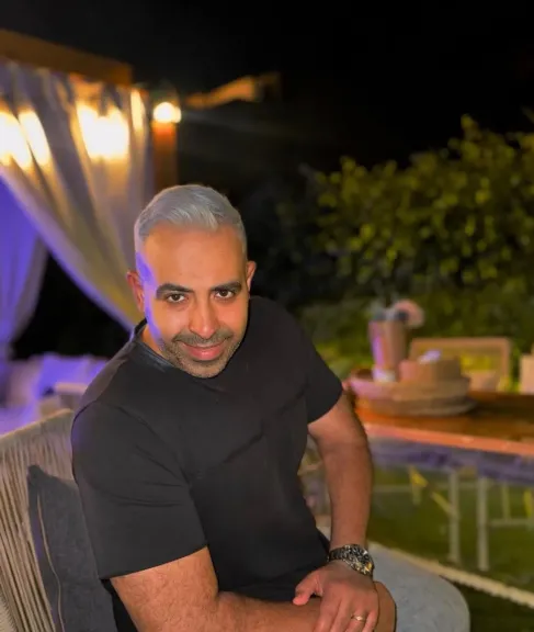 محمد عدوية يتحدث عن نجاح ألبوم «جوة عيني» وكواليس مشواره الفني مع عمرو أديب
