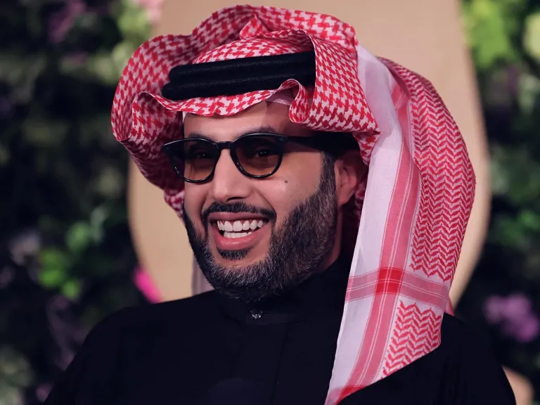 للمرة الثالثة على التوالي.. تركي آل الشيخ يتصدر قائمة أكثر الشخصيات تأثيرًا في عالم الملاكمة