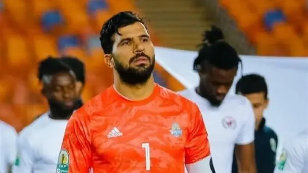 المهدي سليمان يحتفل بفوز الزمالك على أبو قير للأسمدة وسط الجماهير