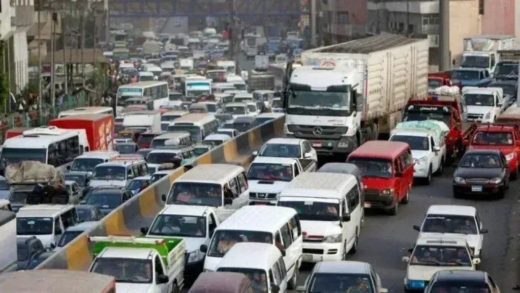 الحق مشوارك.. كثافات مرورية متحركة بمحاور القاهرة الكبرى اليوم الثلاثاء