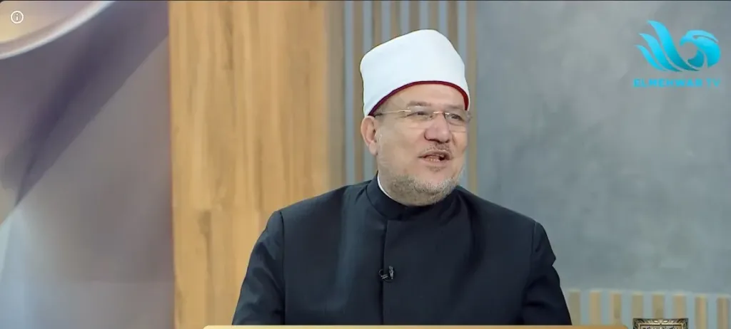 مختار جمعة: مخالطة الناس والصبر على أذاهم خيرٌ من الاعتزال.. والإيجابية جوهر تربيتنا الإسلامية