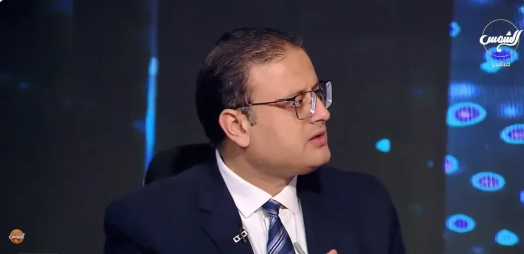 الكاتب الصحفي عبد الهادي عباس