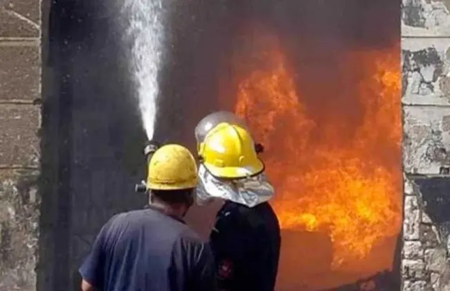 حريق مصنع أخشاب بأكتوبر