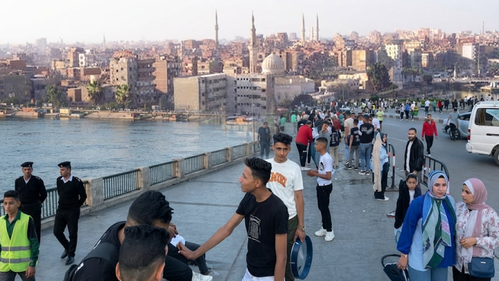 خريف رسميًا.. درجات الحرارة تنخفض ليلاً وأمطار محتملة بالسواحل|فيديو