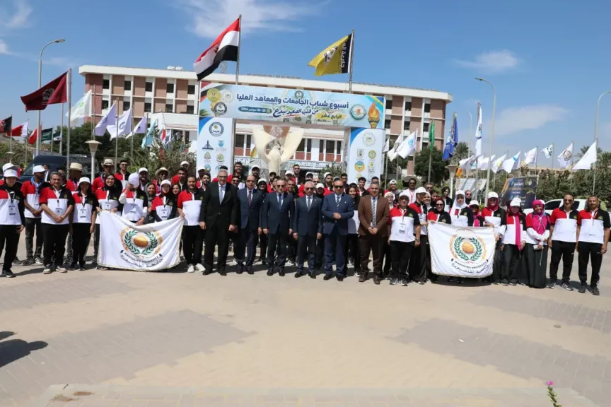 وزير التعليم العالي والقائم بعمل وزير الثقافة يفتتح ويتفقد عددًا من المنشآت الجامعية والطبية بجامعة المنيا بتكلفة 11 مليارًا و310 ملايين جنيه