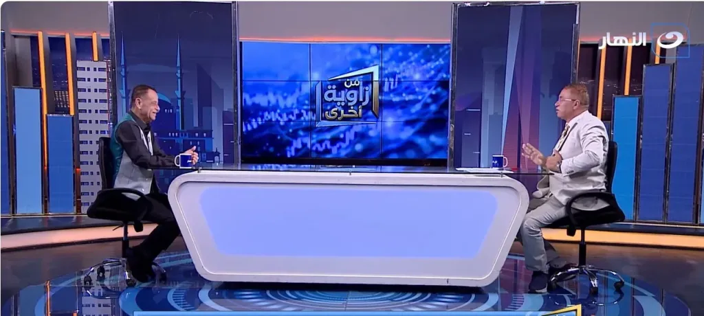 الفنان محمد غنيم، أستاذ الجهاز الهضمي المتفرغ بكلية طب القصر العيني