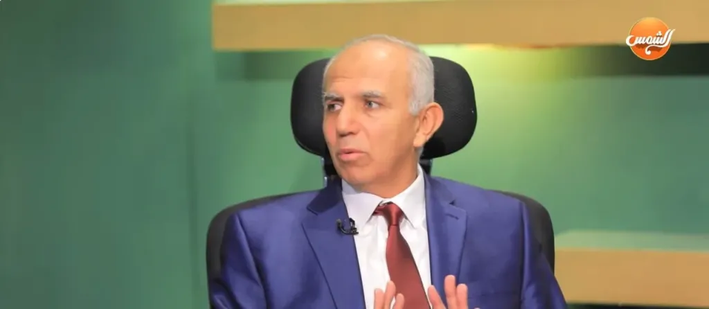 الأستاذ الدكتور محمد عبد المنعم حسب الله، أستاذ بقسم طب العيون وجراحتها بقصر العيني