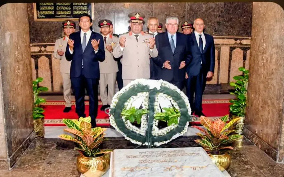 رئيس الجمهورية ينيب وزير الدفاع للمشاركة بإحياء الذكرى السنوية لرحيل الزعيم جمال عبد الناصر
