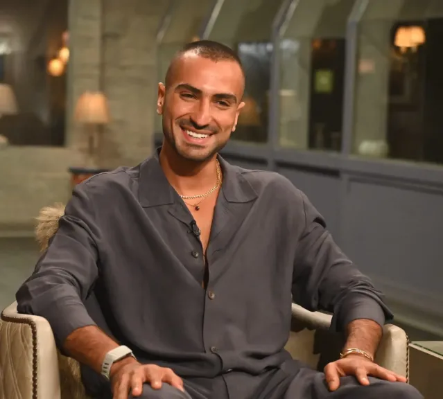 محمد الشرنوبي يكشف أسرار مشواره الفني مع ”صاحبة السعادة” الأحد