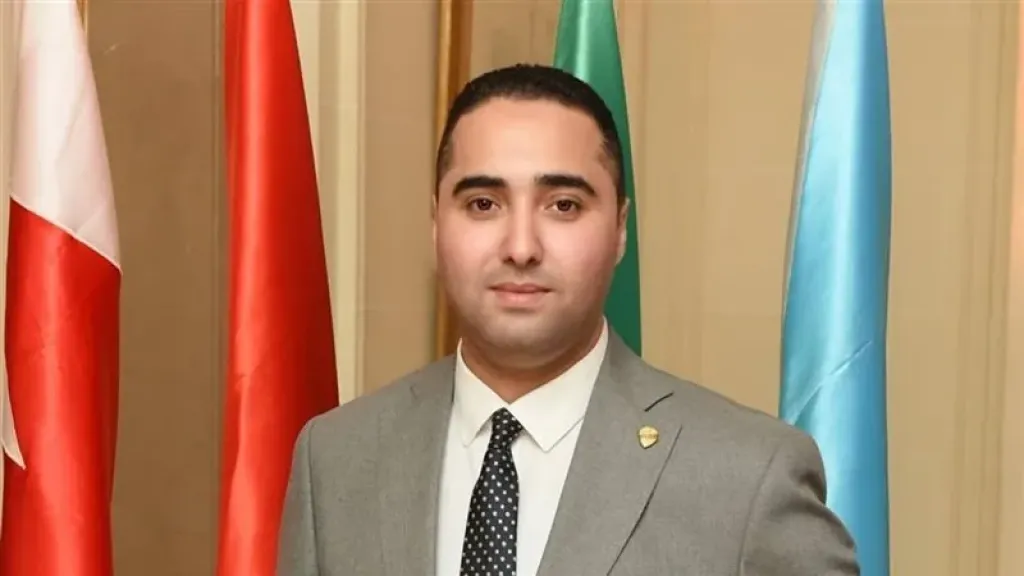 الدكتور محمد محمود مهران أستاذ القانون الدولي العام