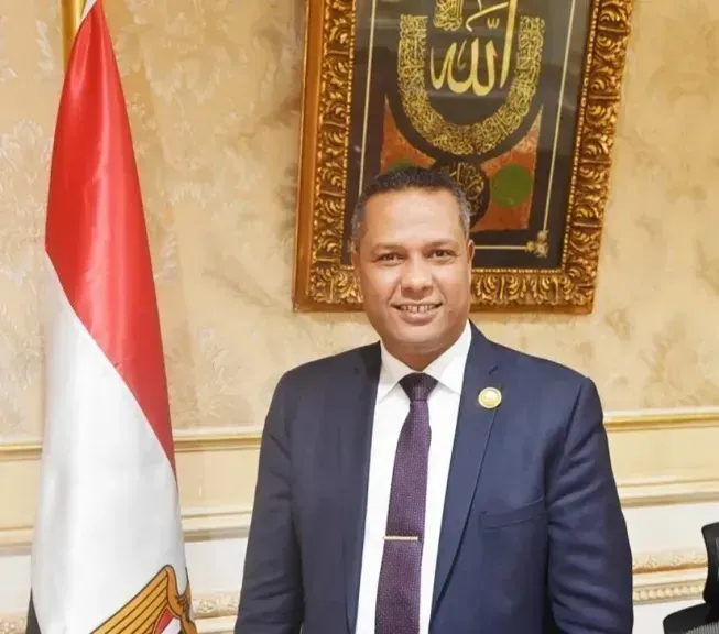 النائب محمد حمزة: التحول الرقمي يجب أن ينعكس على كل خدمة يحصل عليها المواطن