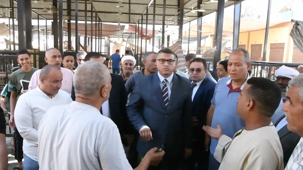 التشديد على رفع الإشغالات وفسخ عقود الباكيات المخالفة