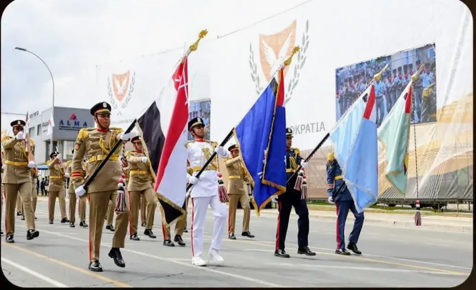 القوات المسلحة المصرية تشارك بمراسم الإحتفال بالذكرى السادسة والستين لإستقلال جمهورية قبرص