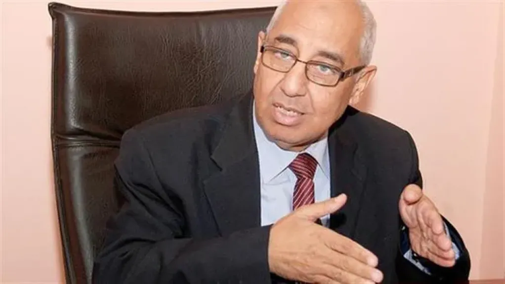 الدكتور علي عوف، رئيس شعبة الأدوية بالاتحاد العام للغرف التجارية