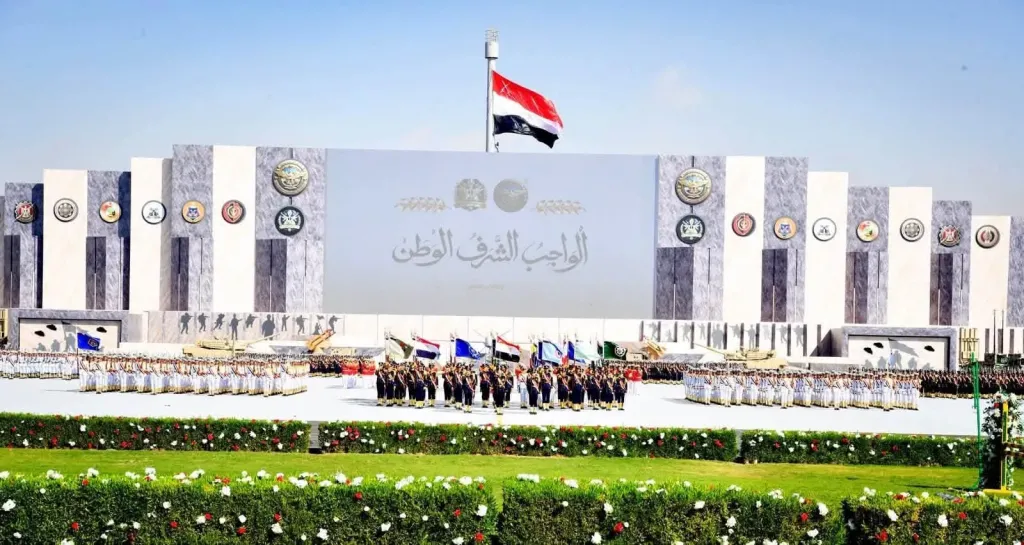 محافظ جنوب سيناء يشارك إحتفالية الأكاديمية والكليات العسكرية بتخريج دفعات جديدة من أبنائها
