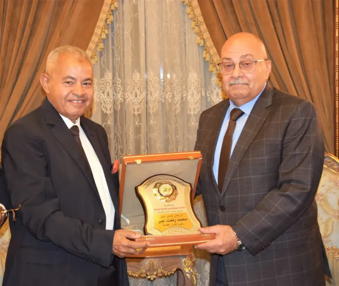تعزيزاً للتعاون المشترك.. وفد هيئة قضايا الدولة يهنئ نادي قضاة مصر بتشكيله الجديد