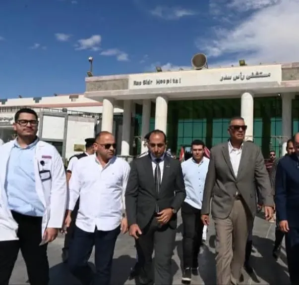 محافظ جنوب سيناء يتفقد أقسام مستشفى رأس سدر ويفتتح برجولة حضارية مجهزة لإنتظار المترددين