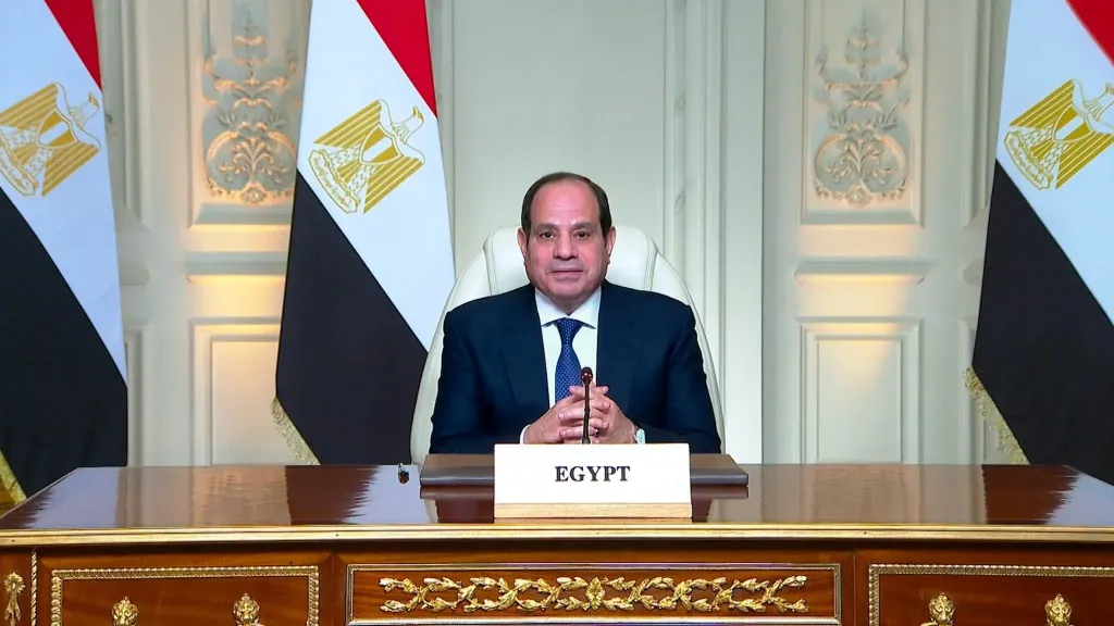 الرئيس السيسي: النيل شريان حياة مصر.. وأي رهان على التفريط في حقوقنا المائية خاسر